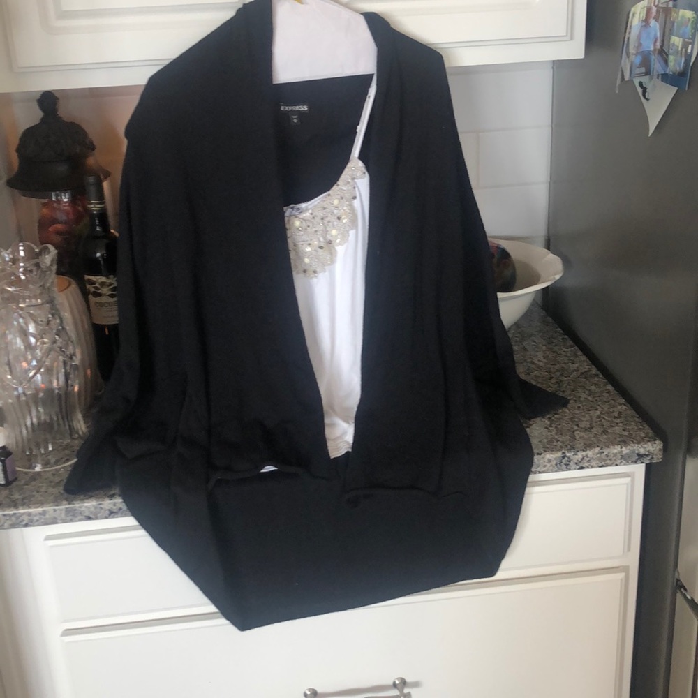 Batwing Sweater - image 5